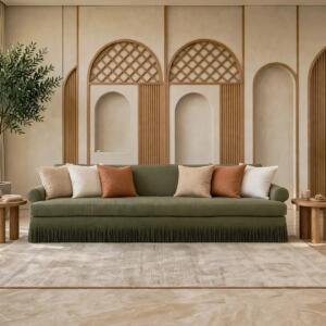 كنبه متعددة الألوان